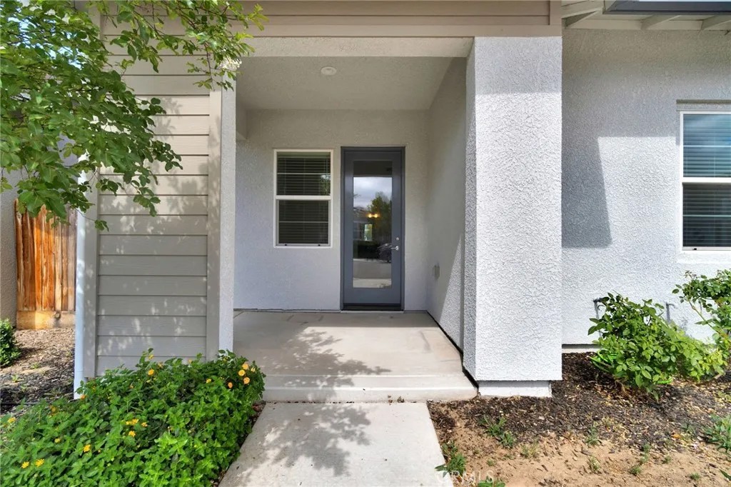 390 Traverse South