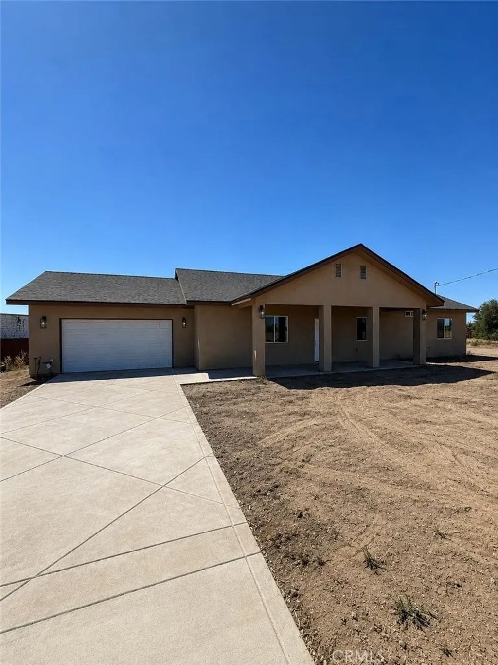 Photo of 16836 N Lake ST, Madera, CA 93638 (MLS # FR26163085)