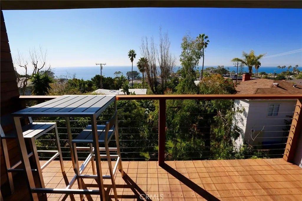 Photo of 289 San Joaquin Drive, Laguna Beach, CA 92651 (MLS # LG26020843)