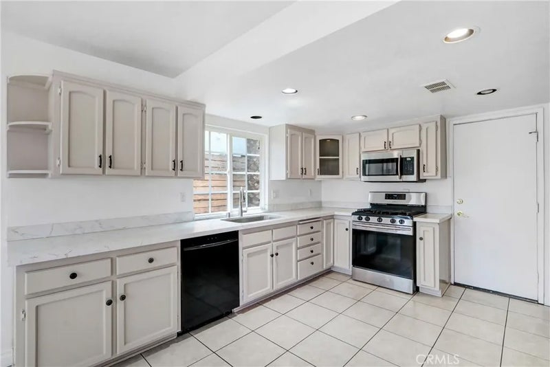 14716 Long View Drive