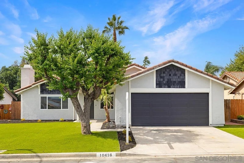 10416 Plaza Paseo Dr