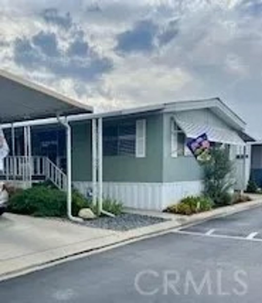 Photo of 20600 S Main St #23, Carson, CA 90745 (MLS # SB25271778)