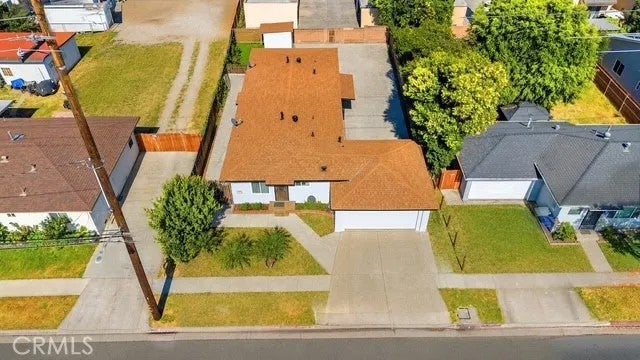 7122 Stanton