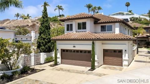 1040 Van Nuys St San Diego CA 92109