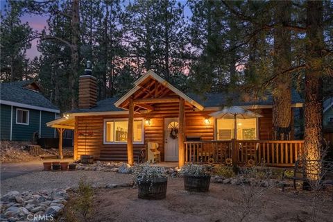 Photo of 1177 Mitchell Ln, Big Bear Lake, CA 92314 (MLS # IG26052587)