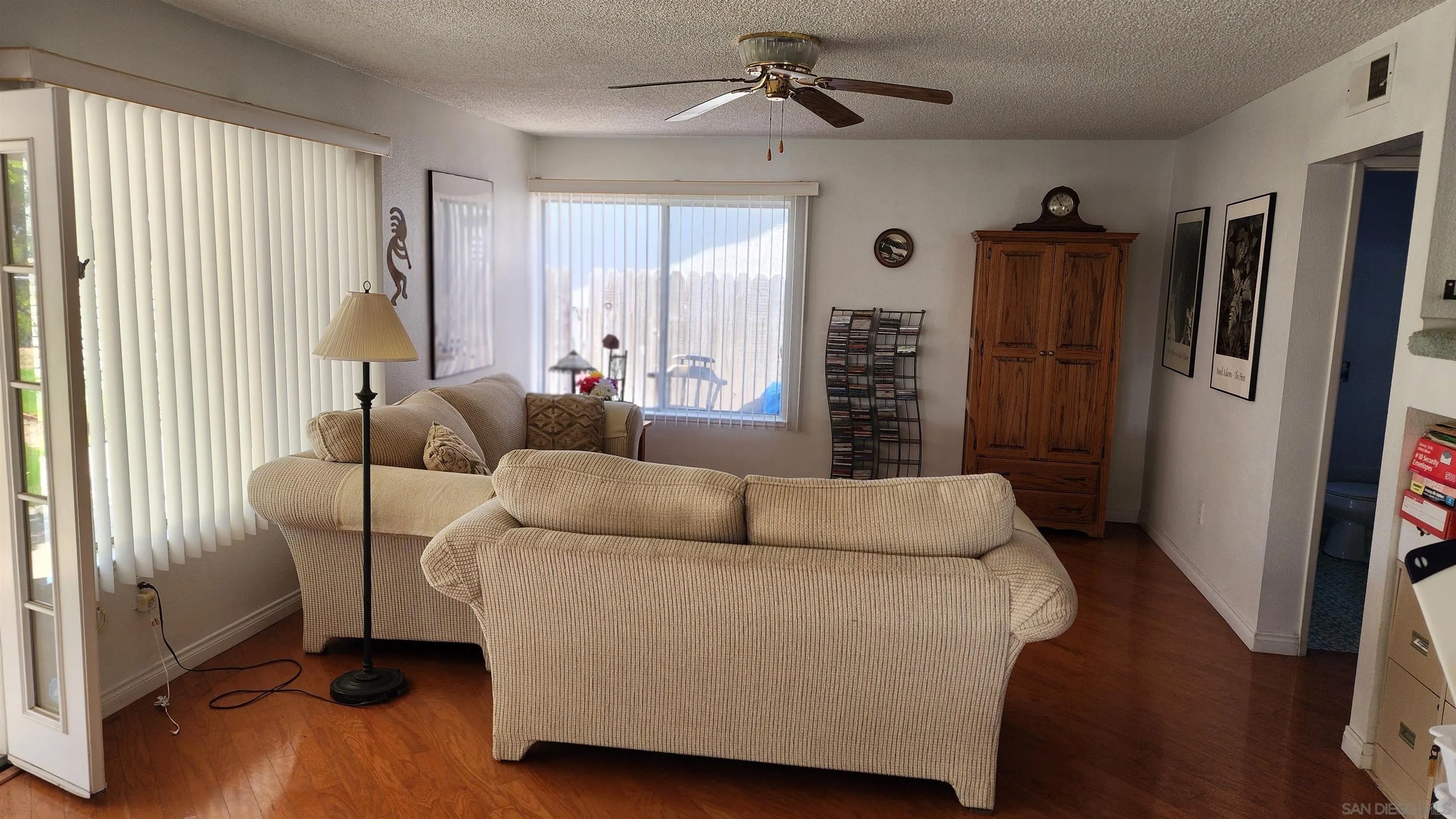 11136 Blythe Rd
