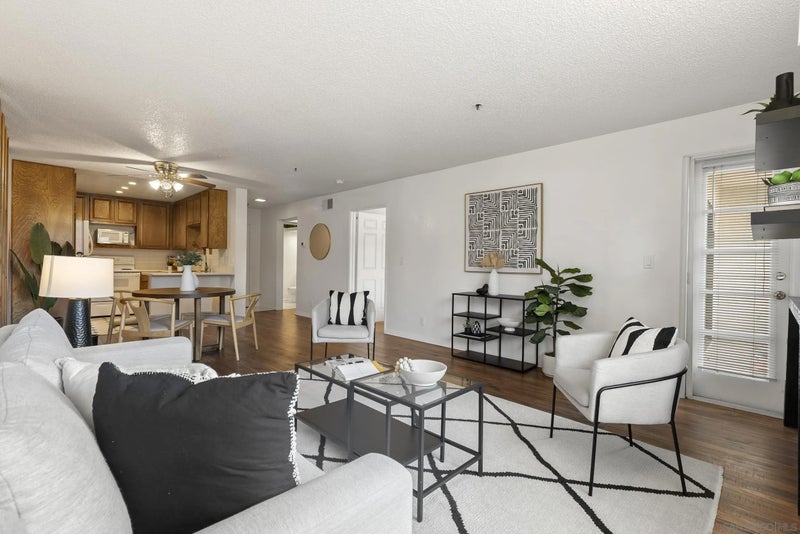 5745 Friars Rd 81