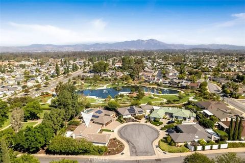 Tiny photo for 23211 Meadowbrook Circle, Lake Forest, CA 92630 (MLS # LG25247418)