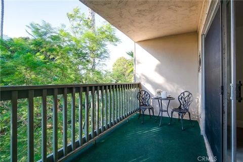 Tiny photo for 4444 W Point Loma Blvd #23, San Diego, CA 92107 (MLS # ND25238132)