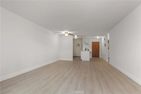 Tiny photo for 4444 W Point Loma Blvd #23, San Diego, CA 92107 (MLS # ND25238132)