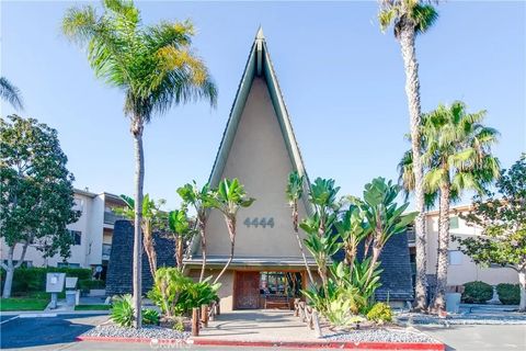 Tiny photo for 4444 W Point Loma Blvd #23, San Diego, CA 92107 (MLS # ND25238132)