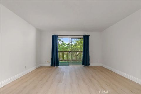 Tiny photo for 4444 W Point Loma Blvd #23, San Diego, CA 92107 (MLS # ND25238132)