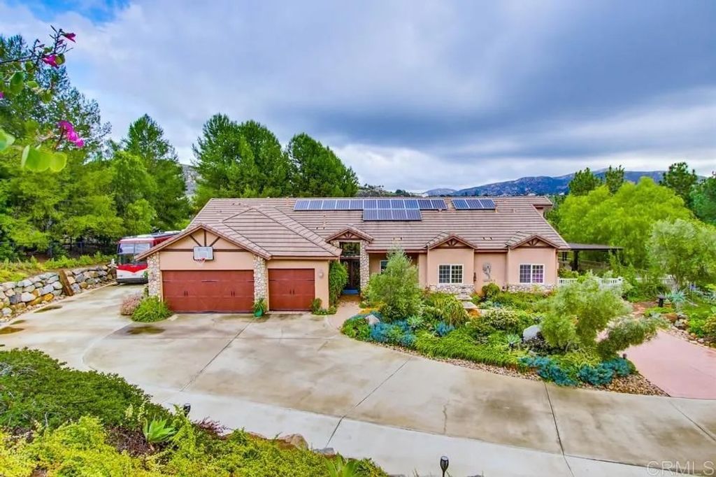 Photo of 10044 Silver Creek Ln, El Cajon, CA 92021 (MLS # PTP2509136)