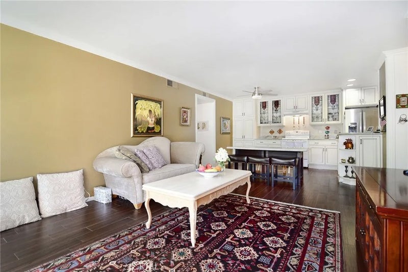4710 Park Granada 180
