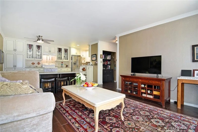 4710 Park Granada 180