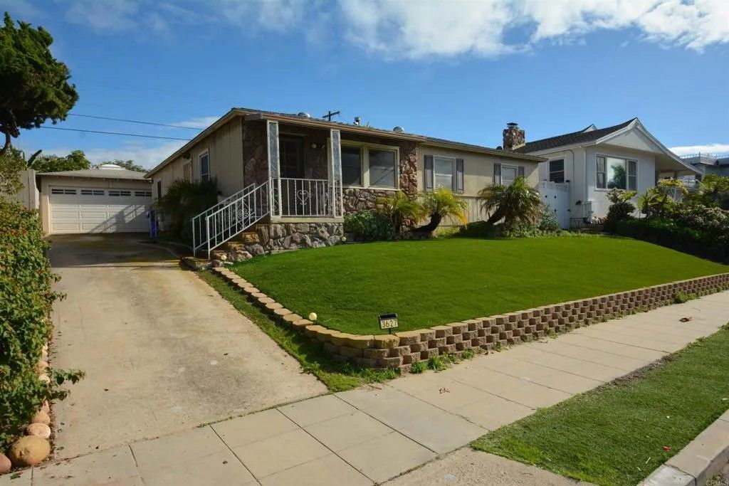 Photo of 3627 Buena Vista, San Diego, CA 92109 (MLS # PTP2600292)