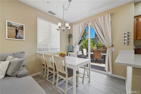 Tiny photo for 25162 Crest Haven #3, Murrieta, CA 92562 (MLS # SW25233143)