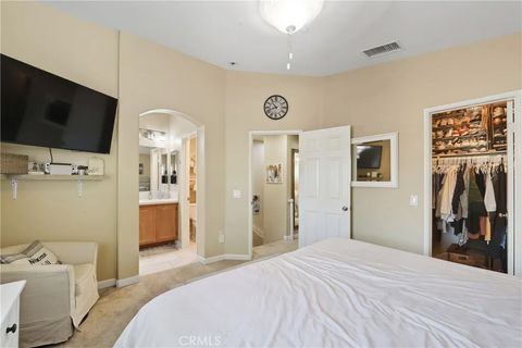 Tiny photo for 25162 Crest Haven #3, Murrieta, CA 92562 (MLS # SW25233143)