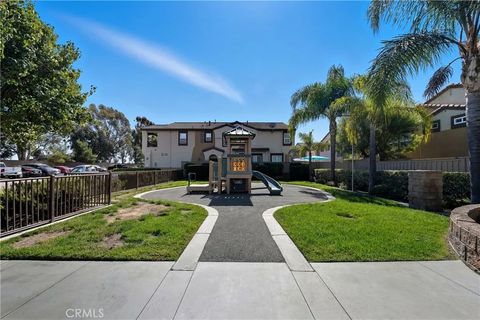 Tiny photo for 25162 Crest Haven #3, Murrieta, CA 92562 (MLS # SW25233143)