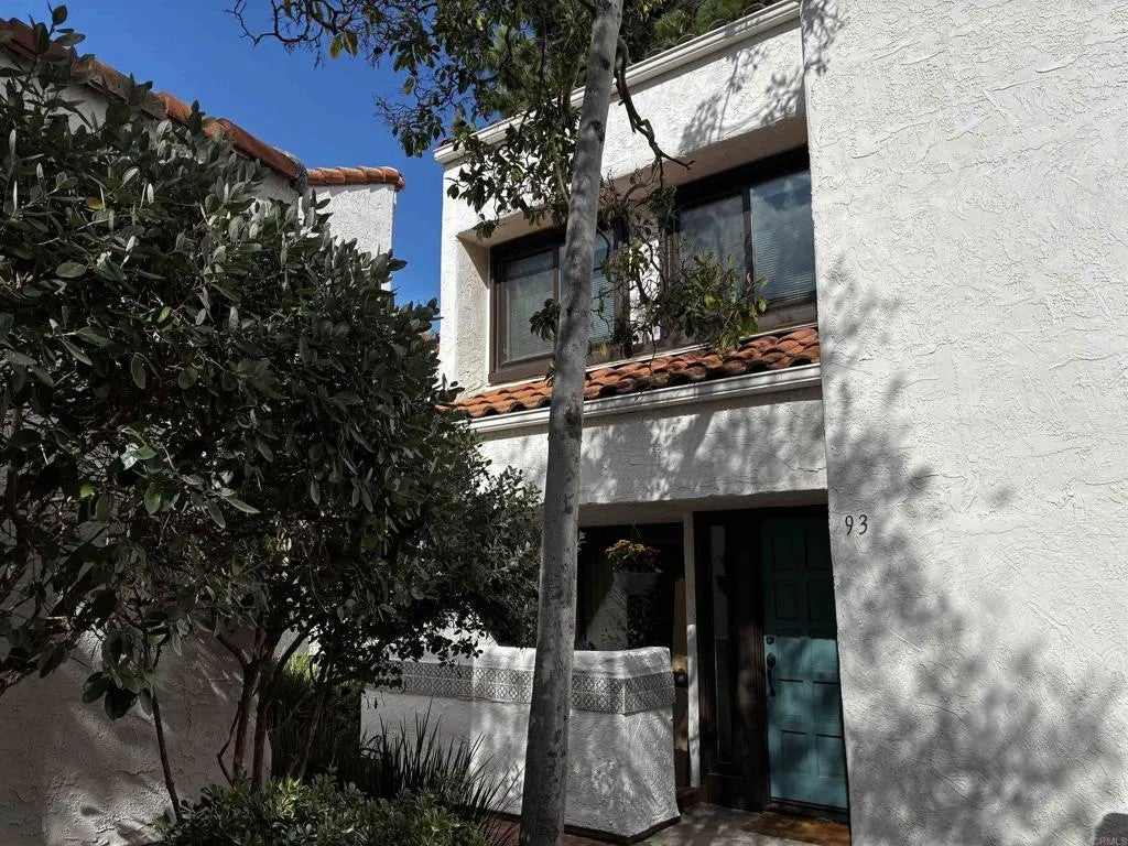 1935 Sunset Drive 93