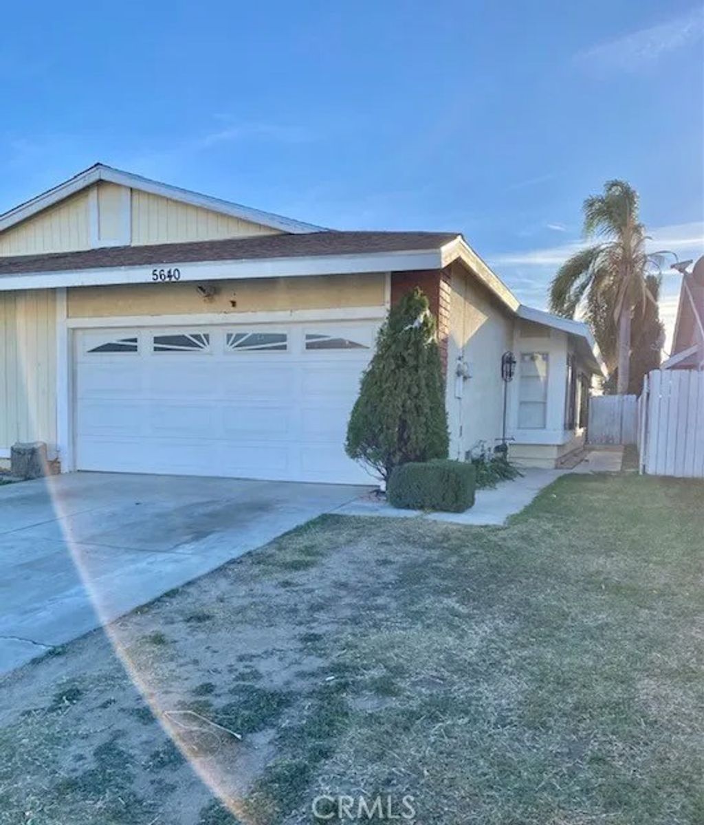 Photo of 5640 Sexton Lane, Riverside, CA 92509 (MLS # OC25279949)