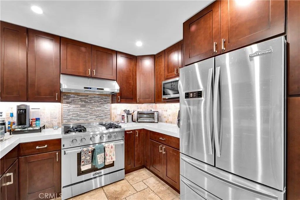 Photo of 17045 Goya, Granada Hills, CA 91344 (MLS # SR25273783)