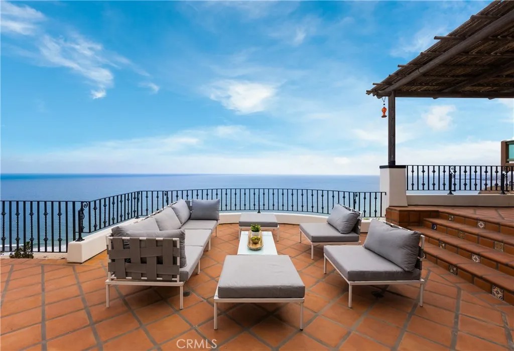 3908 Rambla Orienta