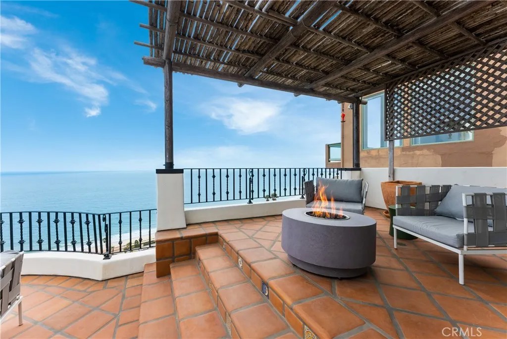 3908 Rambla Orienta