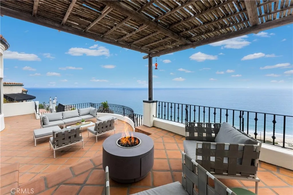 3908 Rambla Orienta