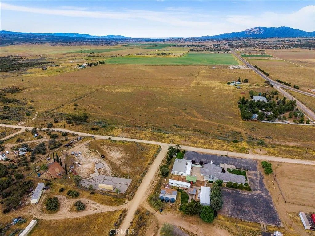 Photo of 0 Rolling Hills, Anza, CA 92539 (MLS # SW26077414)