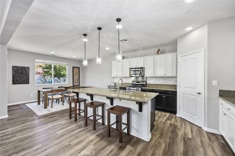 Tiny photo for 308 White Alder Dr, Bakersfield, CA 93314 (MLS # SR25248110)