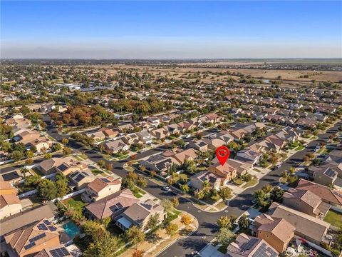 Tiny photo for 308 White Alder Dr, Bakersfield, CA 93314 (MLS # SR25248110)