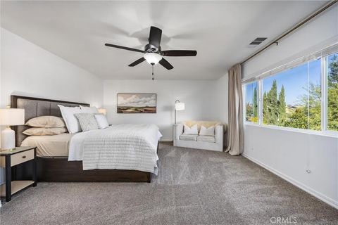 Tiny photo for 308 White Alder Dr, Bakersfield, CA 93314 (MLS # SR25248110)