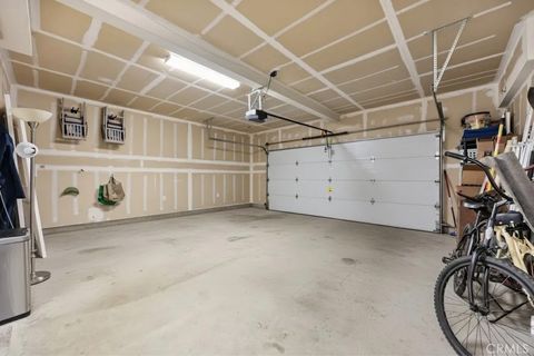 Tiny photo for 308 White Alder Dr, Bakersfield, CA 93314 (MLS # SR25248110)