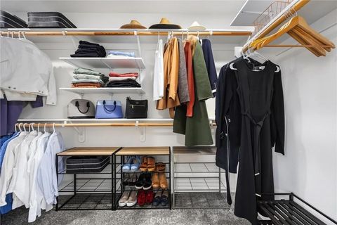 Tiny photo for 308 White Alder Dr, Bakersfield, CA 93314 (MLS # SR25248110)