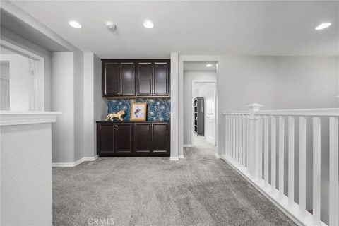 Tiny photo for 308 White Alder Dr, Bakersfield, CA 93314 (MLS # SR25248110)