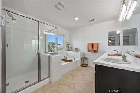 Tiny photo for 308 White Alder Dr, Bakersfield, CA 93314 (MLS # SR25248110)