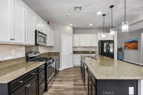 Tiny photo for 308 White Alder Dr, Bakersfield, CA 93314 (MLS # SR25248110)