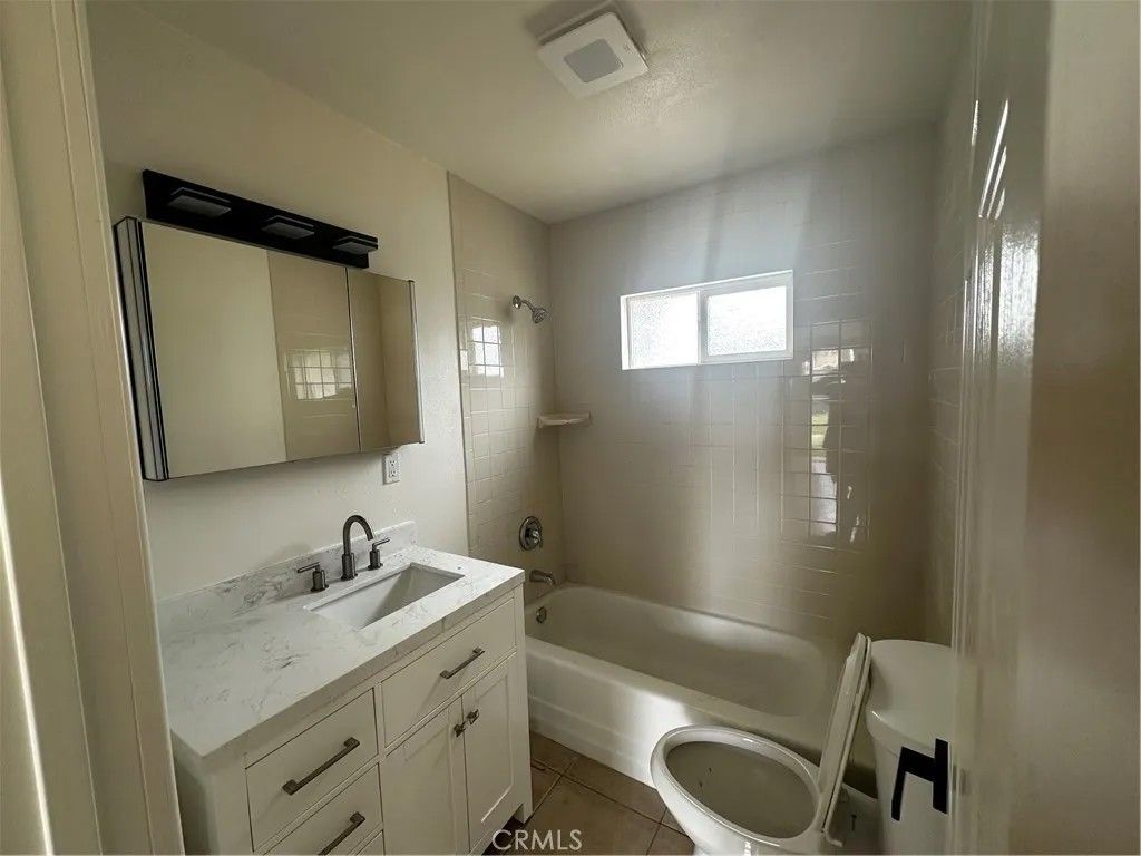 Photo of 15858 Cadwell St, La Puente, CA 91744 (MLS # TR26073838)