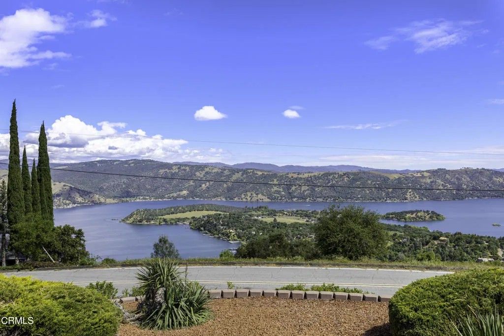 Photo of 7539 Evergreen Drive, Kelseyville, CA 95451 (MLS # C1-11341)