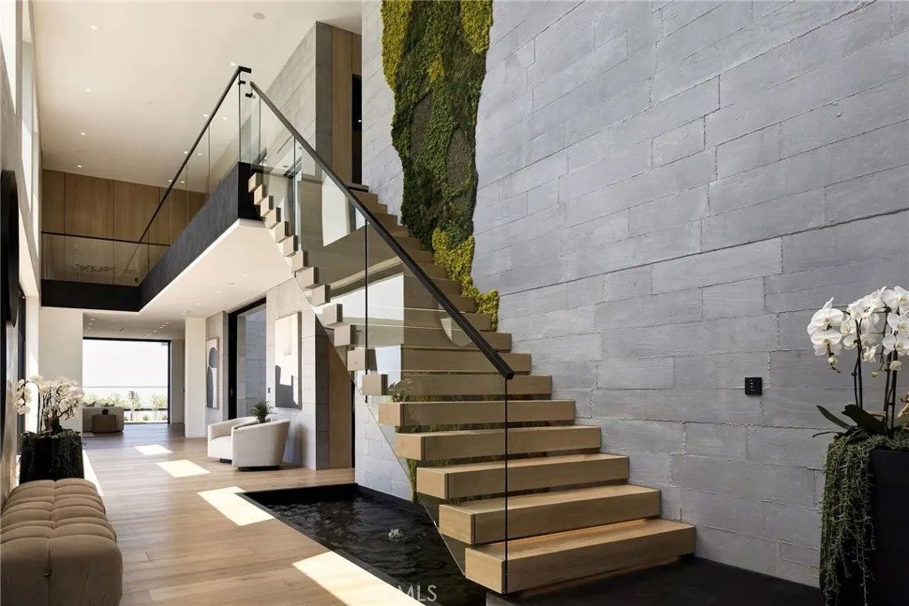 53 Montecito Drive
