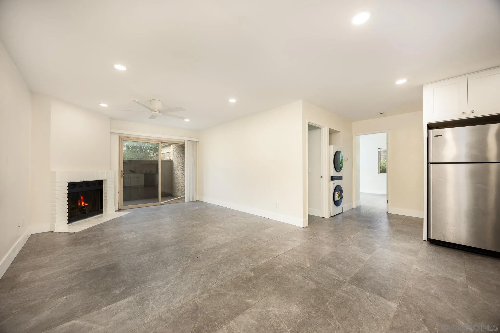 2910 Alta View Dr 105