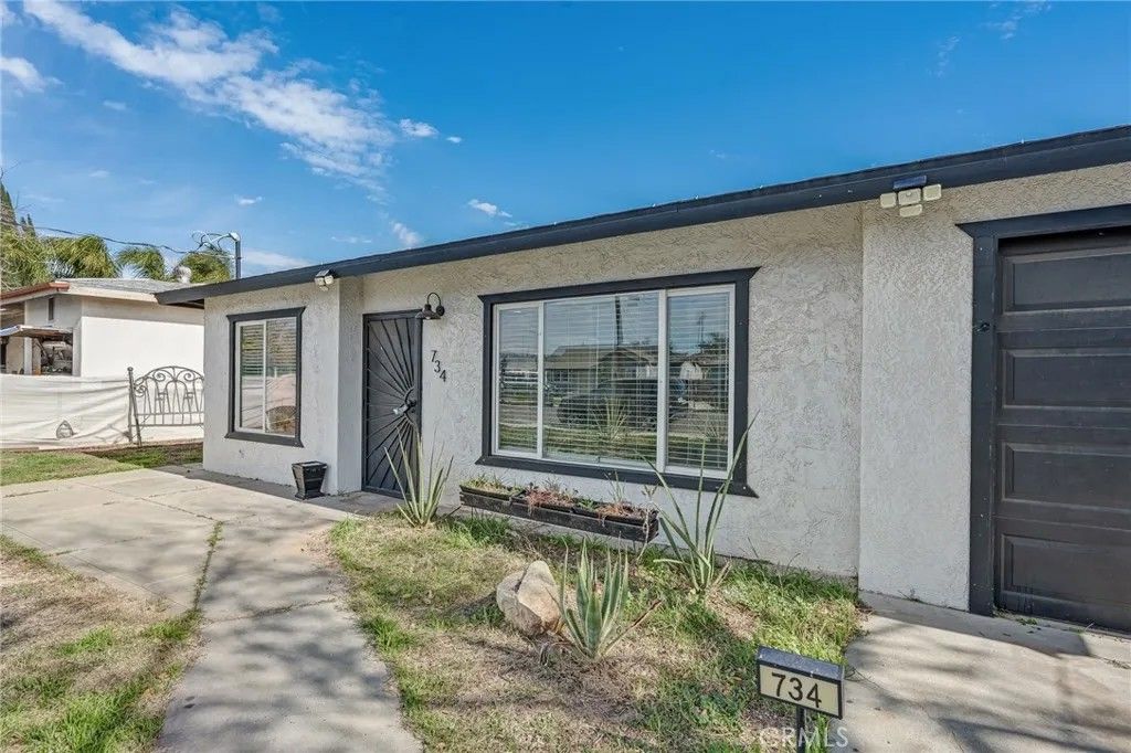 Photo of 734 Massachusetts Ave, Beaumont, CA 92223 (MLS # IV26005664)