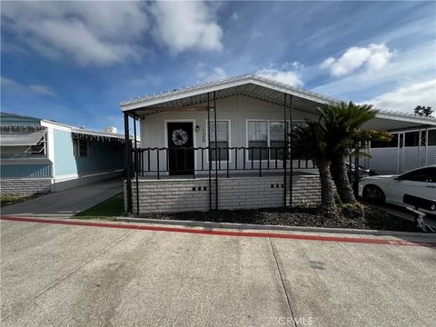 Photo of 125 S De Soto Ln, Tustin, CA 92780 (MLS # OC25279740)