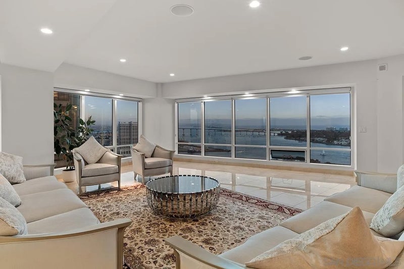 100 Harbor Drive 3504