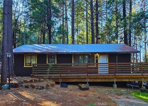 Photo of 38 Weiss Hill Road, Oroville, CA 95966 (MLS # OR26034478)