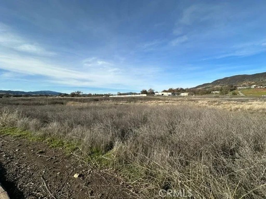 Photo of 6965 Hammond Ave, Upper Lake, CA 95485 (MLS # LC26065502)