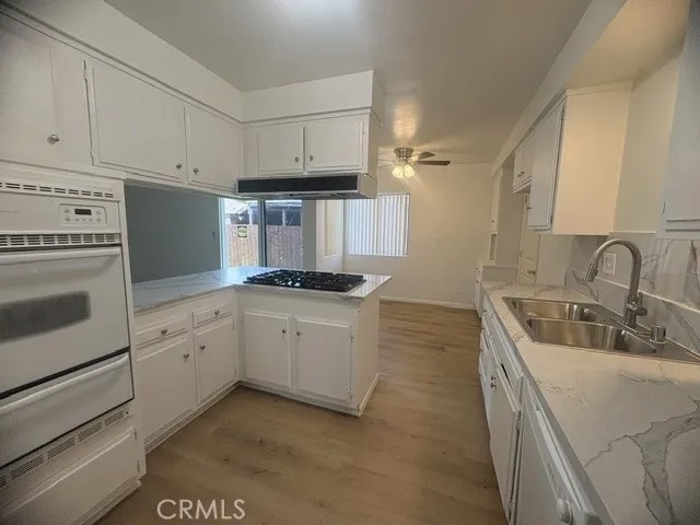 4222 W 156th