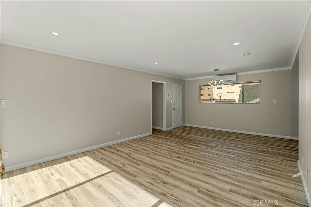401 W 5th Street 3B