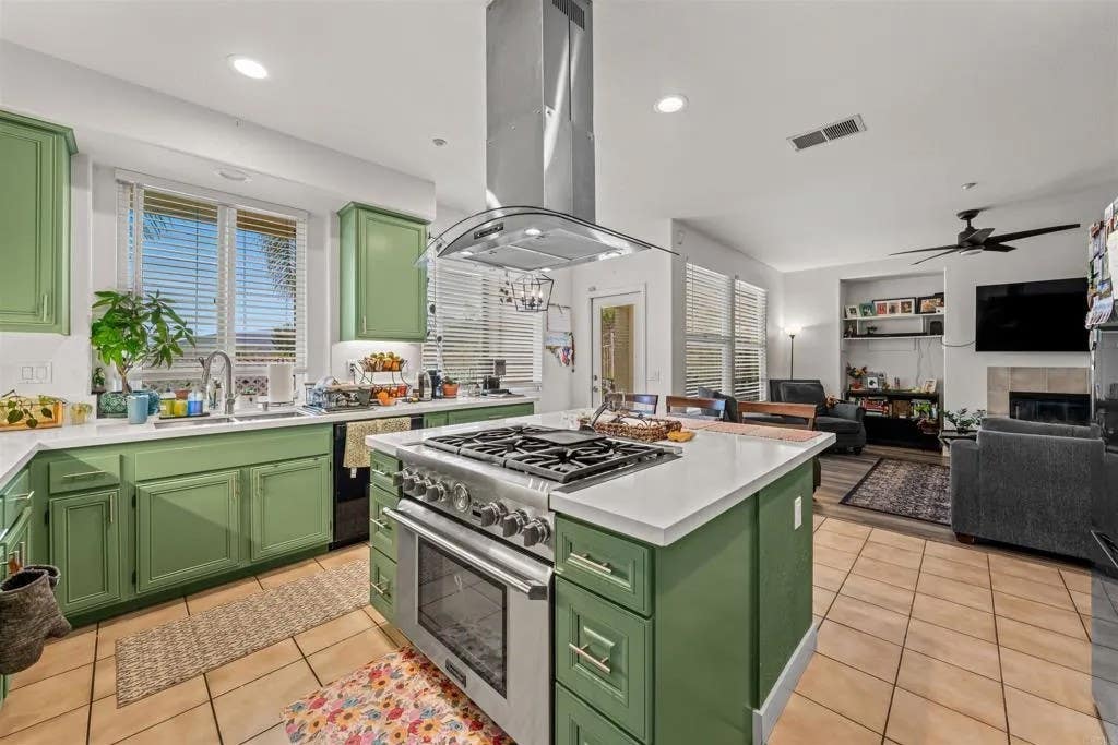 Photo of 2007 Pleasant Waters Court, Spring Valley, CA 91977 (MLS # PTP2606005)